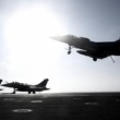 Les EAU signent un contrat avec la France pour 80 avions de combat Rafale alors que Macron se rend dans le Golfe