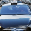 Une société de taxi parisienne suspend ses Teslas après un accident mortel