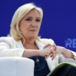 Elections françaises : Marine Le Pen stoppe-t-elle vraiment sa campagne ?