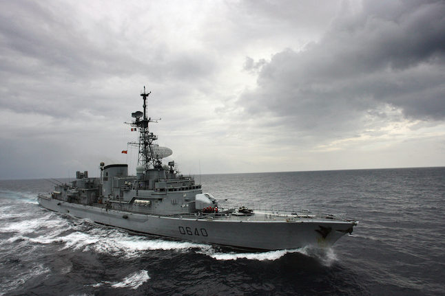 Navire destroyer français