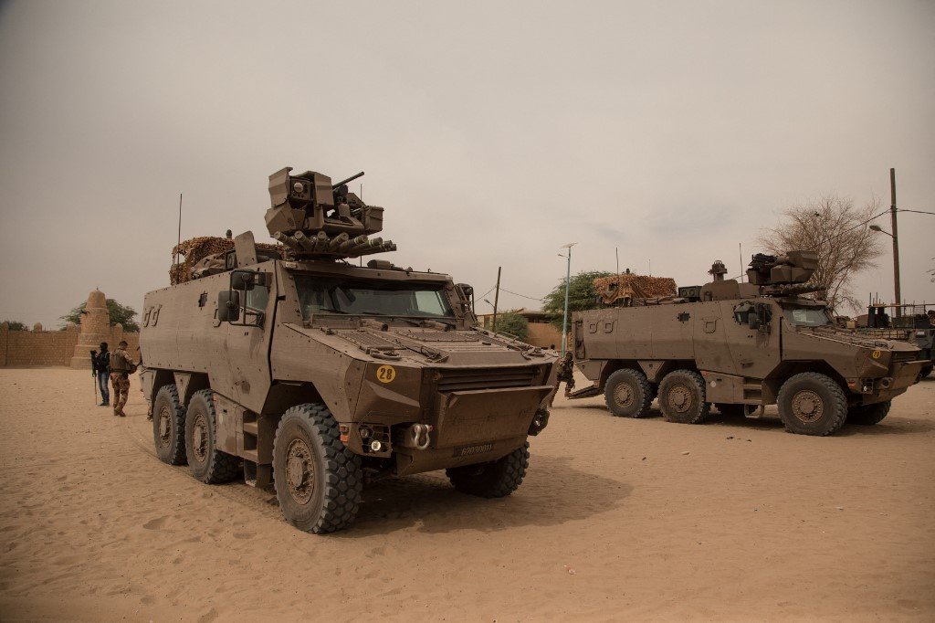 Des militaires français patrouillent pour la dernière fois à Tombouctou, au Mali.