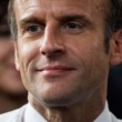 Macron tient son premier meeting alors que la course électorale se resserre en France