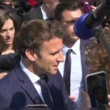Macron visé par un lancer de tomates lors de son premier voyage depuis sa réélection