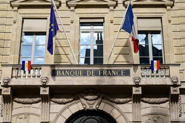 Un changement de loi facilite l'ouverture de comptes bancaires français pour les Américains.