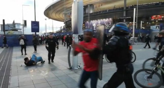 AVIS : les politiciens français doivent cesser de protéger servilement la police