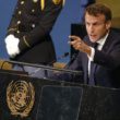 Le président français Macron exhorte le monde à exercer une “pression maximale” sur Poutine.