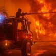 De nouveaux incendies font rage dans le sud-ouest de la France avec des températures record