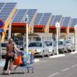 La France s’apprête à rendre les panneaux solaires obligatoires dans tous les grands parkings