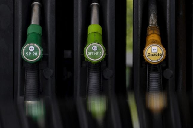 Le nouveau plan français pour aider les automobilistes à faire face à la hausse du prix du carburant