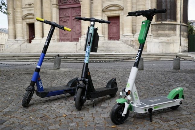 Les opérateurs de scooters électriques parisiens dévoilent de nouvelles mesures de sécurité afin d'éviter l'interdiction.