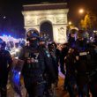 Onko turvallista matkustaa Ranskaan juuri nyt?  Maa kieltää ilotulitteet ennen Bastille-päivää