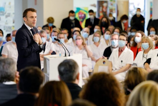 Comment Macron entend relancer le système de santé français en difficulté en 6 mois